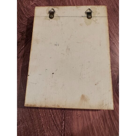 🖼️ Native American 3D Ceramic Wall Art – Warrior with Headdress & Tomahawk - Picture 6 of 13